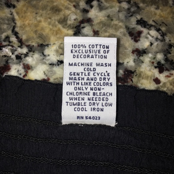 Gap Sleeveless Blouse - Picture 8 of 8